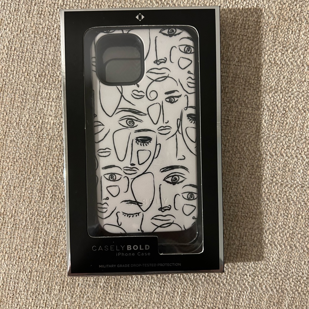 iPhone 12 Casely Case